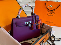 Hermes Kelly bag with silver hardware