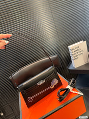 Hermès Kelly bag