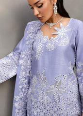 Saira Shakira | Nureh Luxe | Moon Petal