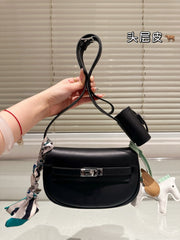 Hermes new Kelly Moove