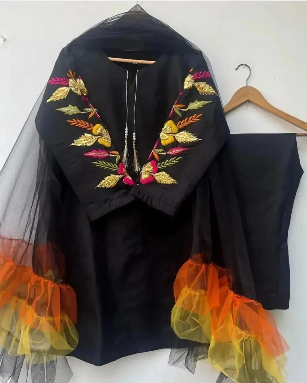 Peacock silk embroidered 3pcs