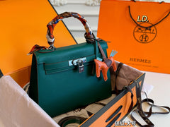Hermes Kelly bag with silver hardware