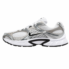 Women’s V5 RNR White Sneakers