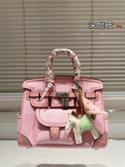 Hermès Introduces 10 New Handbags for Spring