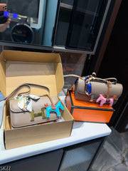 Hermes leather stewardess bag!!