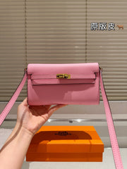 The Hermes Kelly crossbody bag