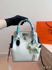 Hermes 18 Elephant Grey Toolbox 20 Milk Carton