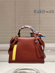 Hermes Kelly 28 Colormatic pocket bag